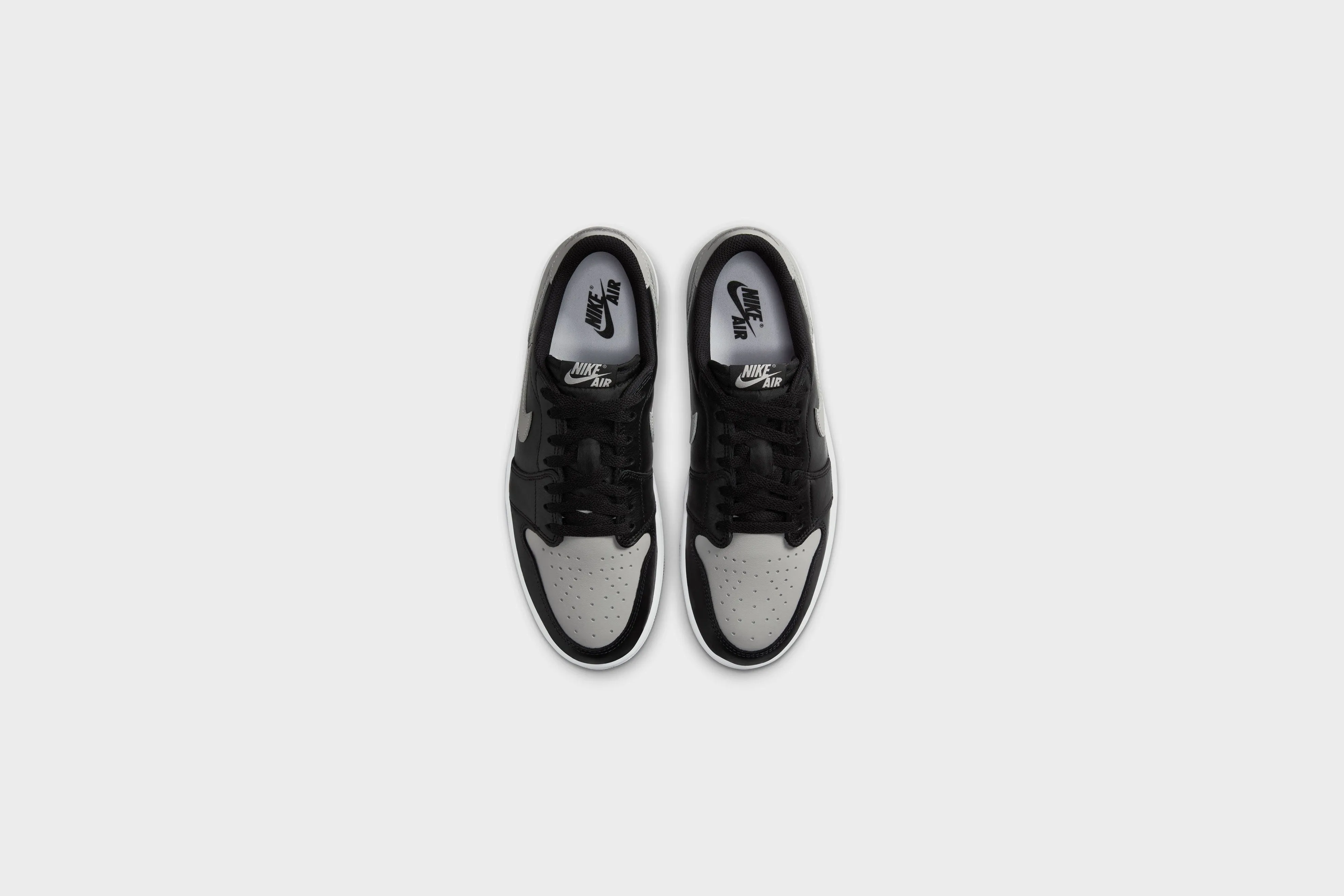 Air Jordan 1 Retro Low OG (Black/Medium Grey-White)
