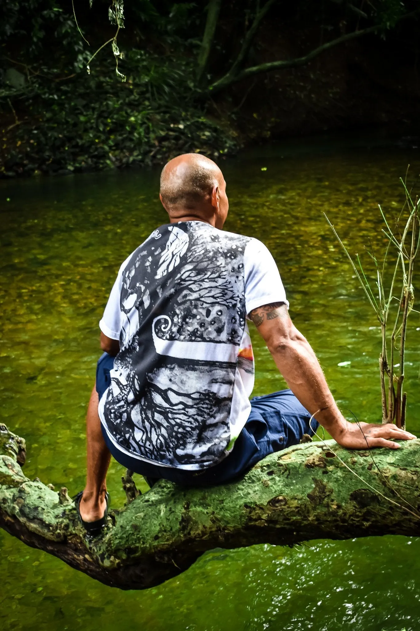 Alternate T Shirt- Seasons Tree White