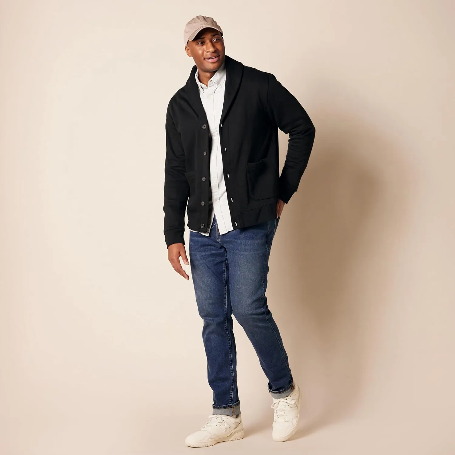 Amazon Essentials Men's Long-Sleeve Fleece Shawl-Collar Cardigan