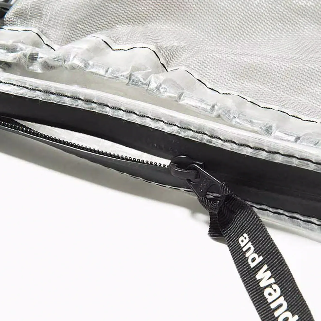 And Wander Dyneema Sacoche Off White