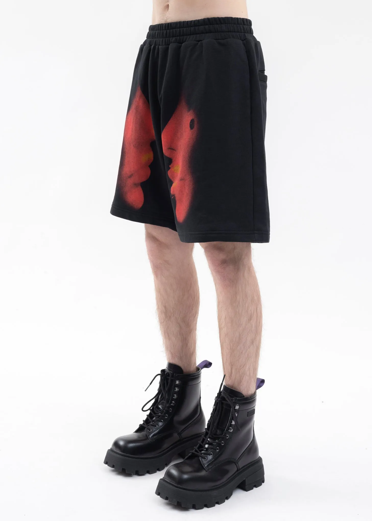 BLACK KISS SHORTS