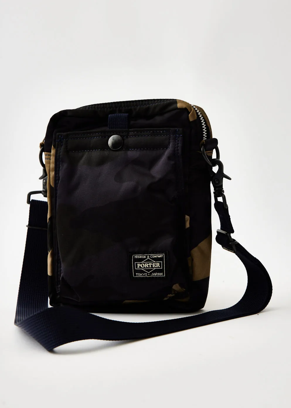 Counter Shade Shoulder Bag