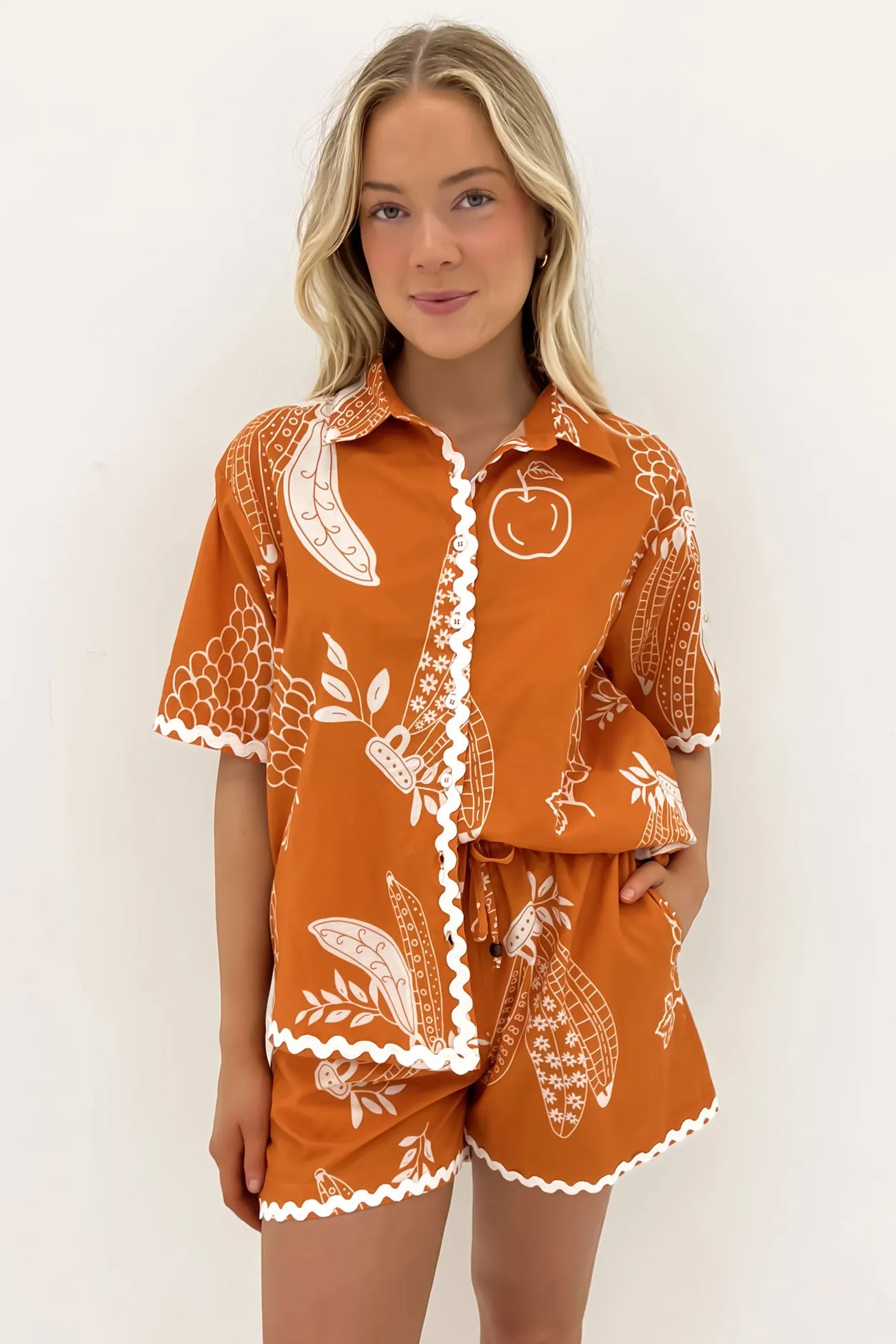 Dallas Set Rust White Riviera
