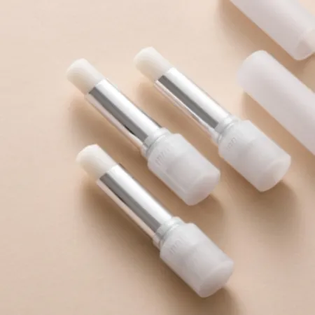 Dewy Treatment Lip Balm (3.2g)