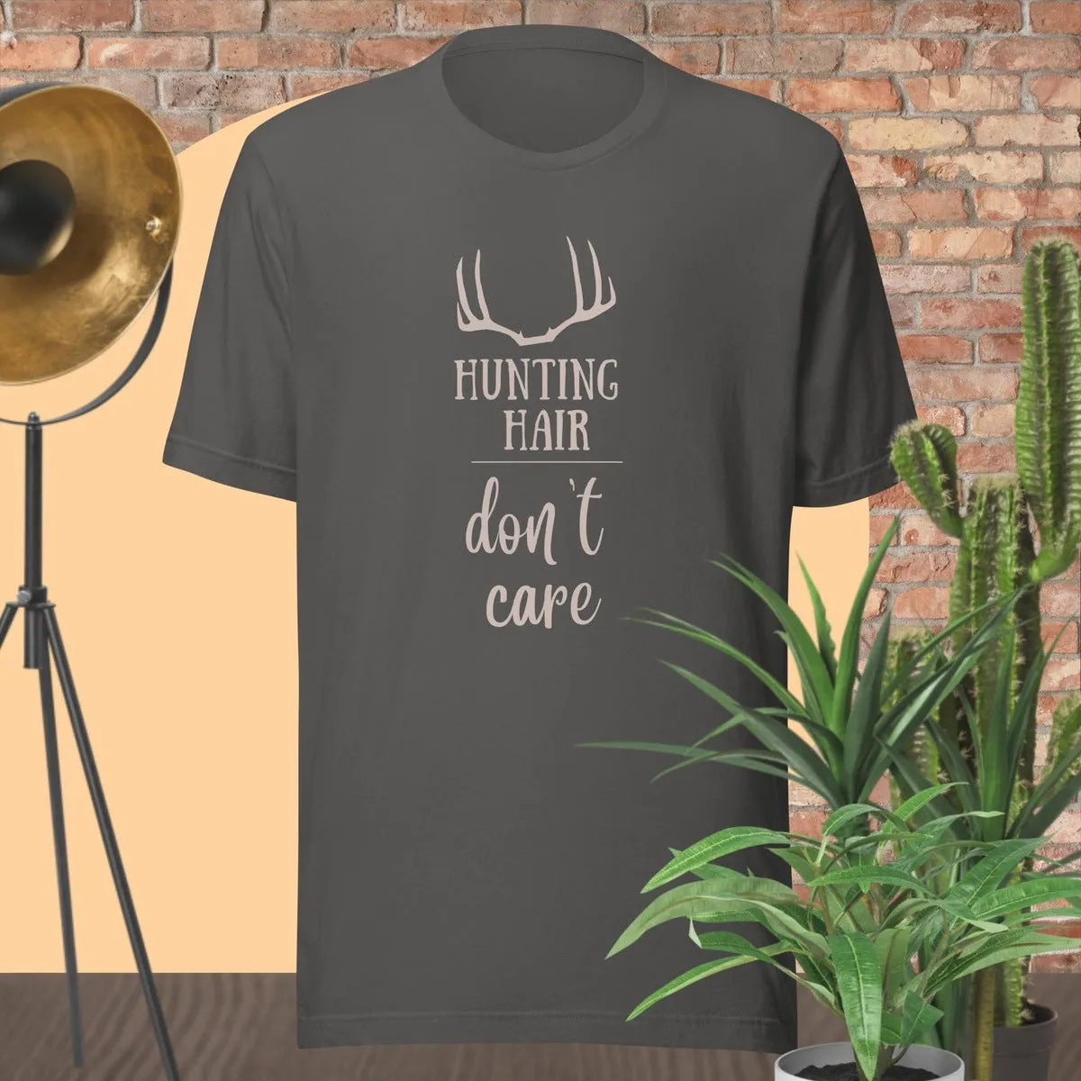 Hunting Hair, don't care T-shirt