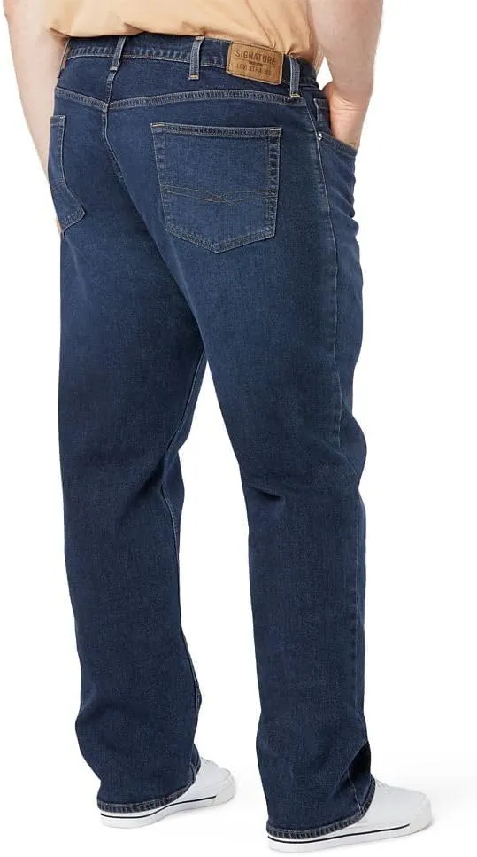 Levi Strauss Signature Gold Men's Relaxed Fit Flex Jeans (Available in Big & Tall)