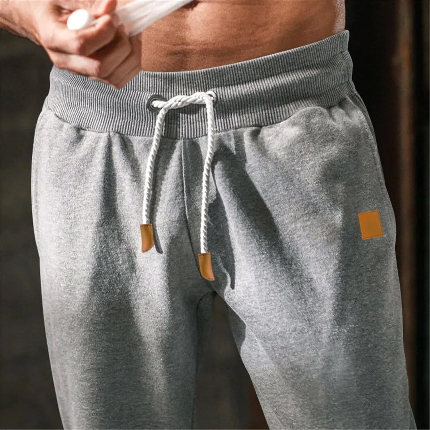 Men's Fleece Cargo Sweatpants Baggy Wide Straight Leg Joggers Classic Fit Flat Front Leisure and Daily Wear
