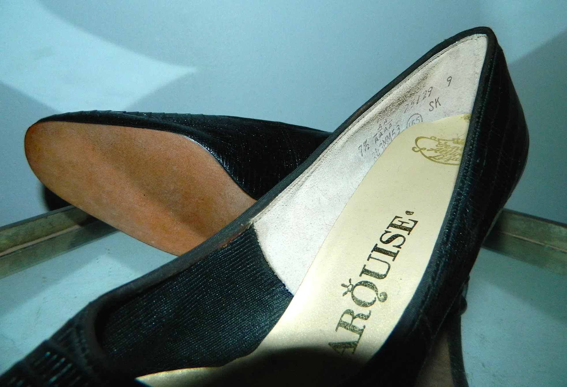 vintage 1960s black LIZARD heels shoes 7 1/2 N