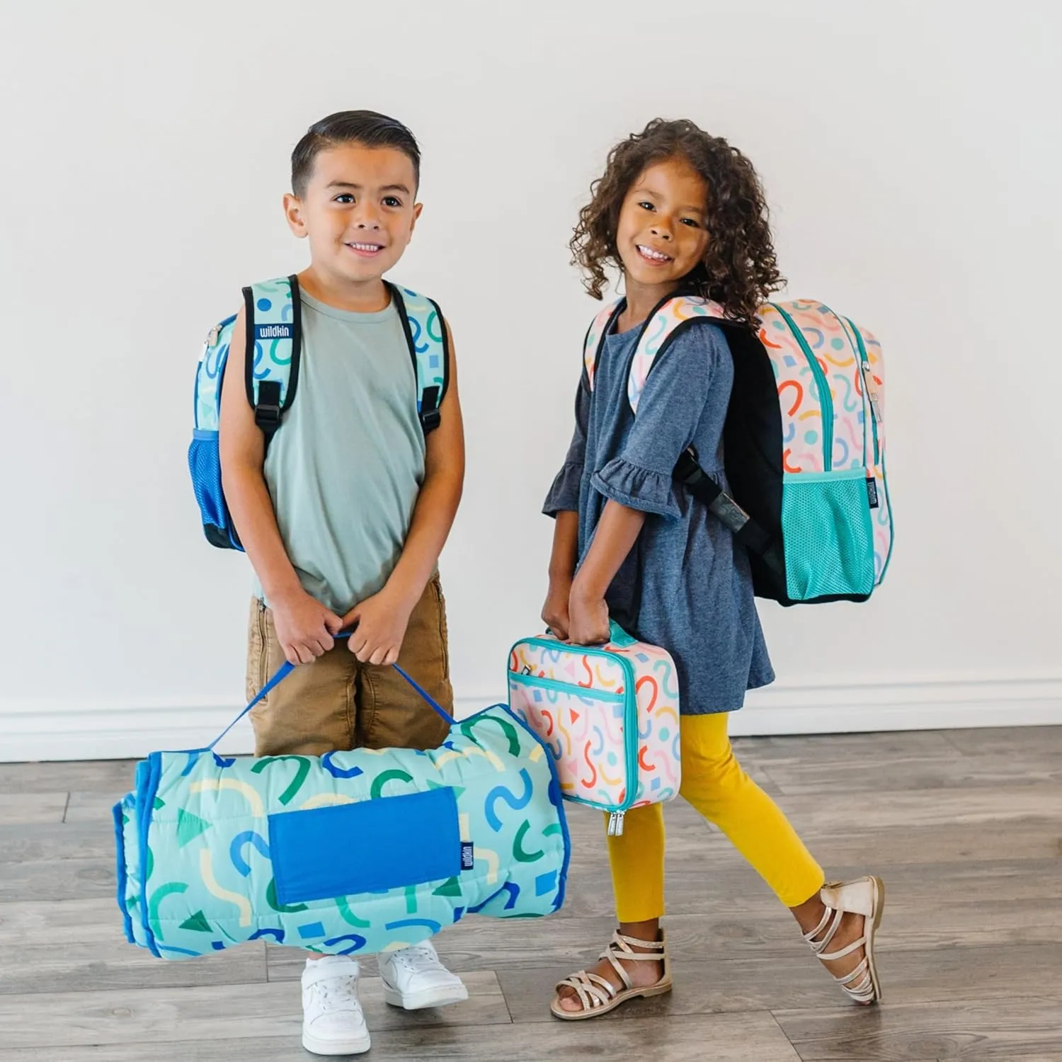Wildkin 15-inch Kids Backpack  Durable, Padded, Adjustable for School & Travel - Confetti Peach
