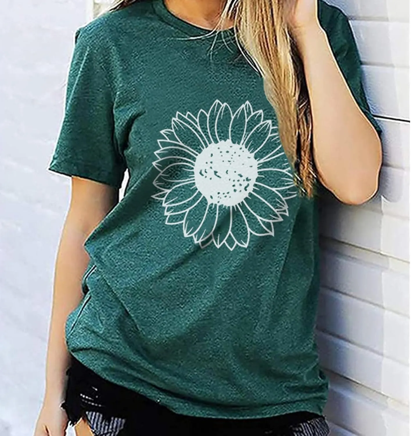 Women's Summer Tops Sunflower T Shirts for Women Cute Graphic Loose Tees Crew Neck Short Sleeve Casual Tops