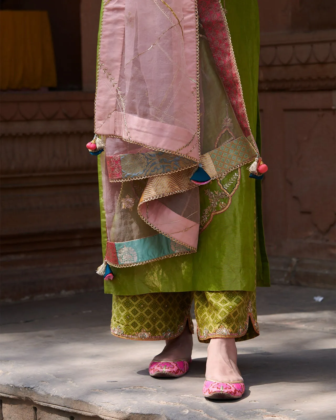 Zahra Pastel Pink Check Tikki Dupatta